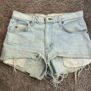 Vintage Levi’s denim shorts
